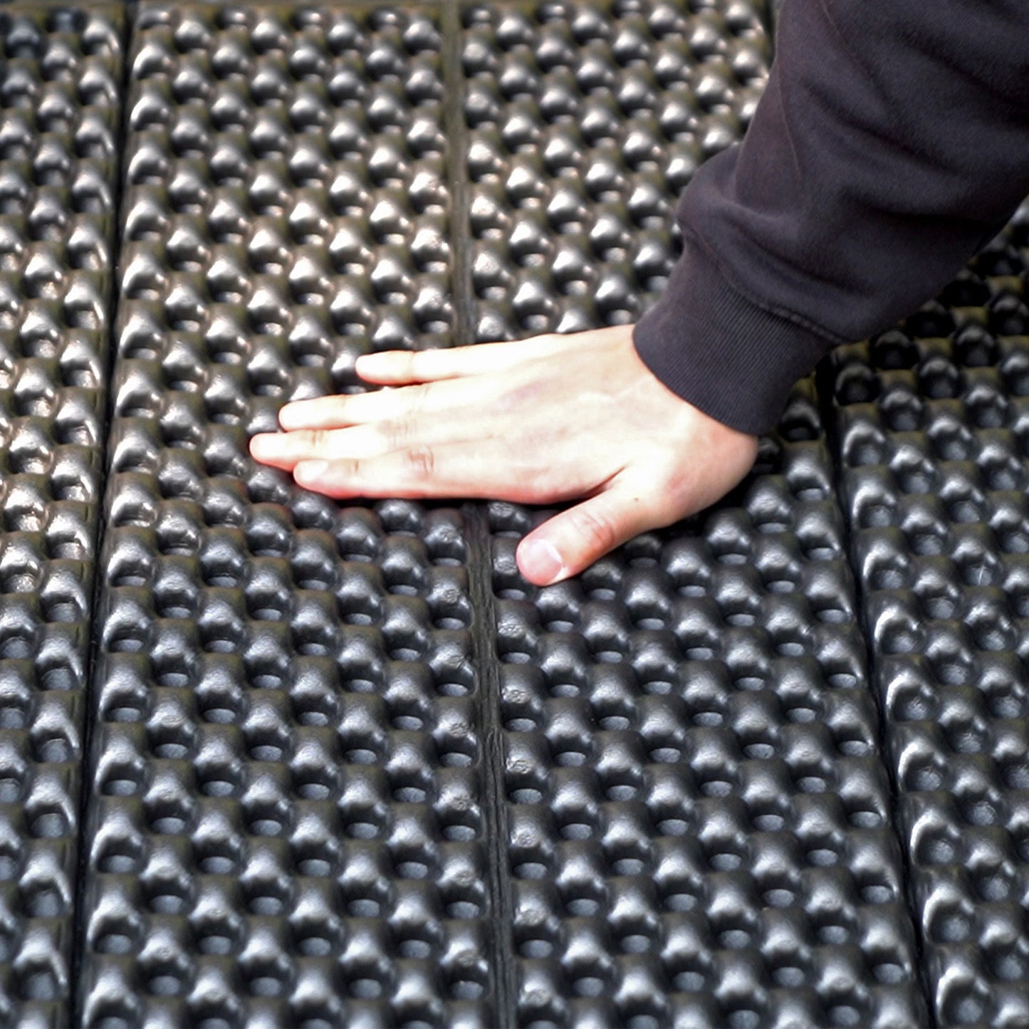 BLACK ZONE MAT (ブラックゾーンマット)