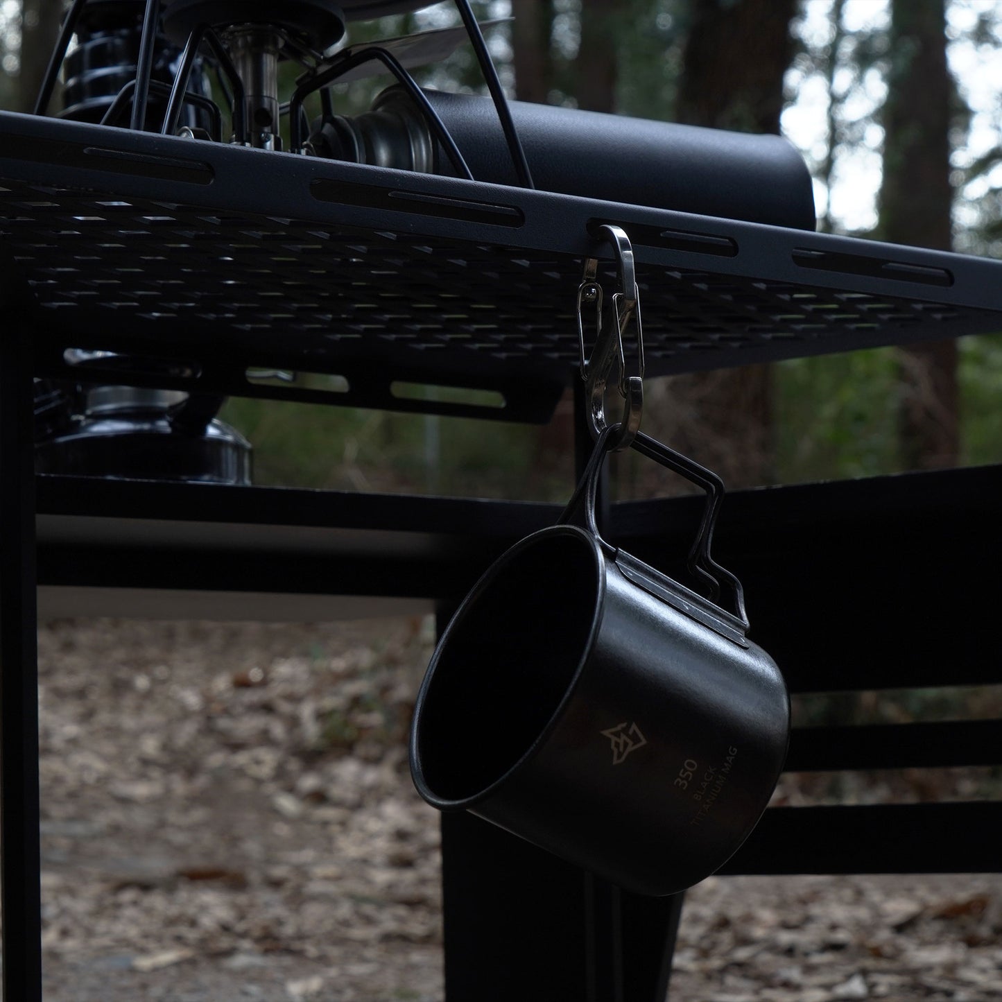 BLACK TITANIUM MUG
