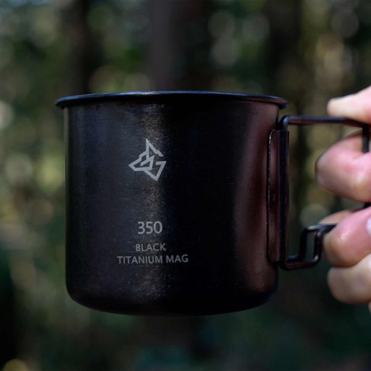 BLACK TITANIUM MUG