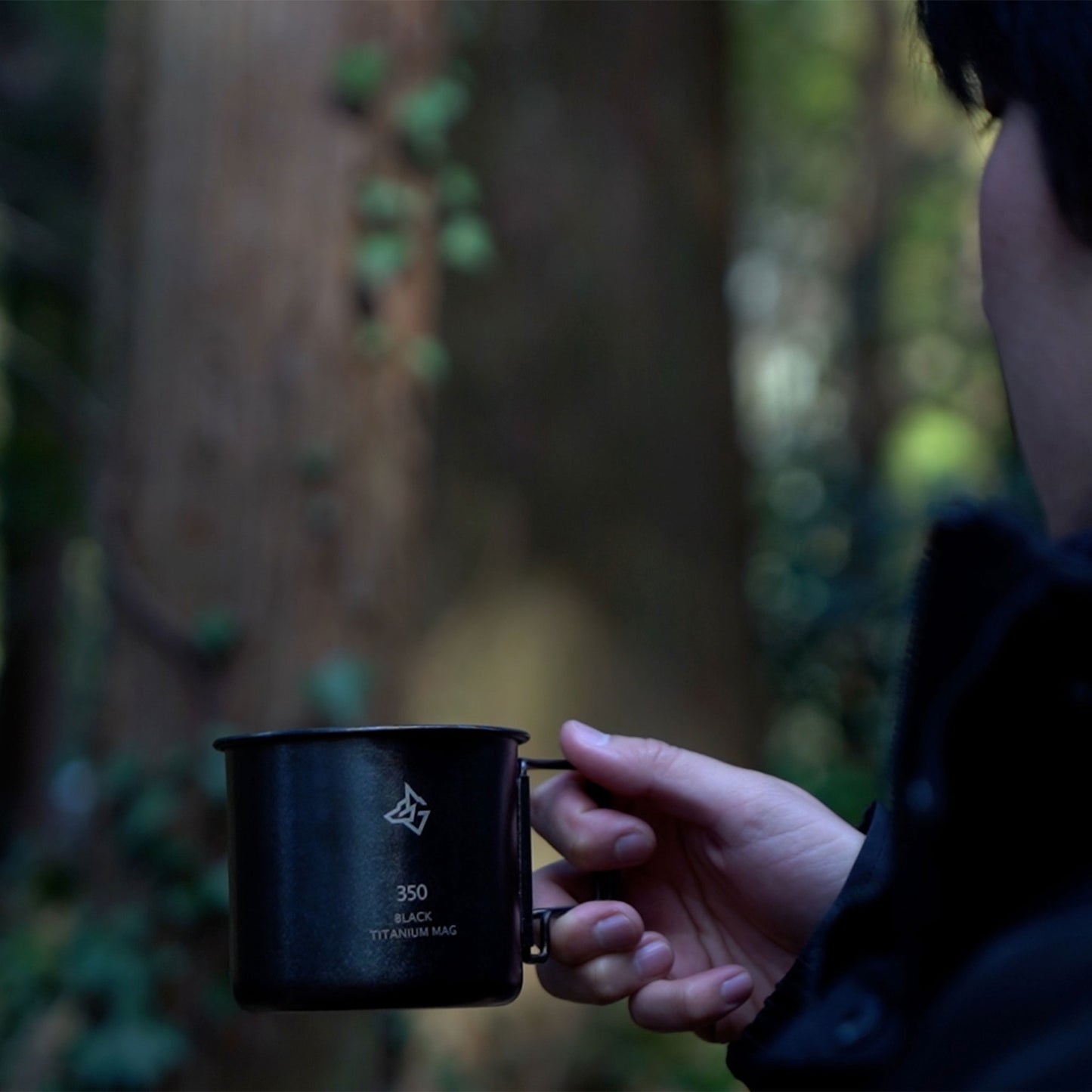 BLACK TITANIUM MUG