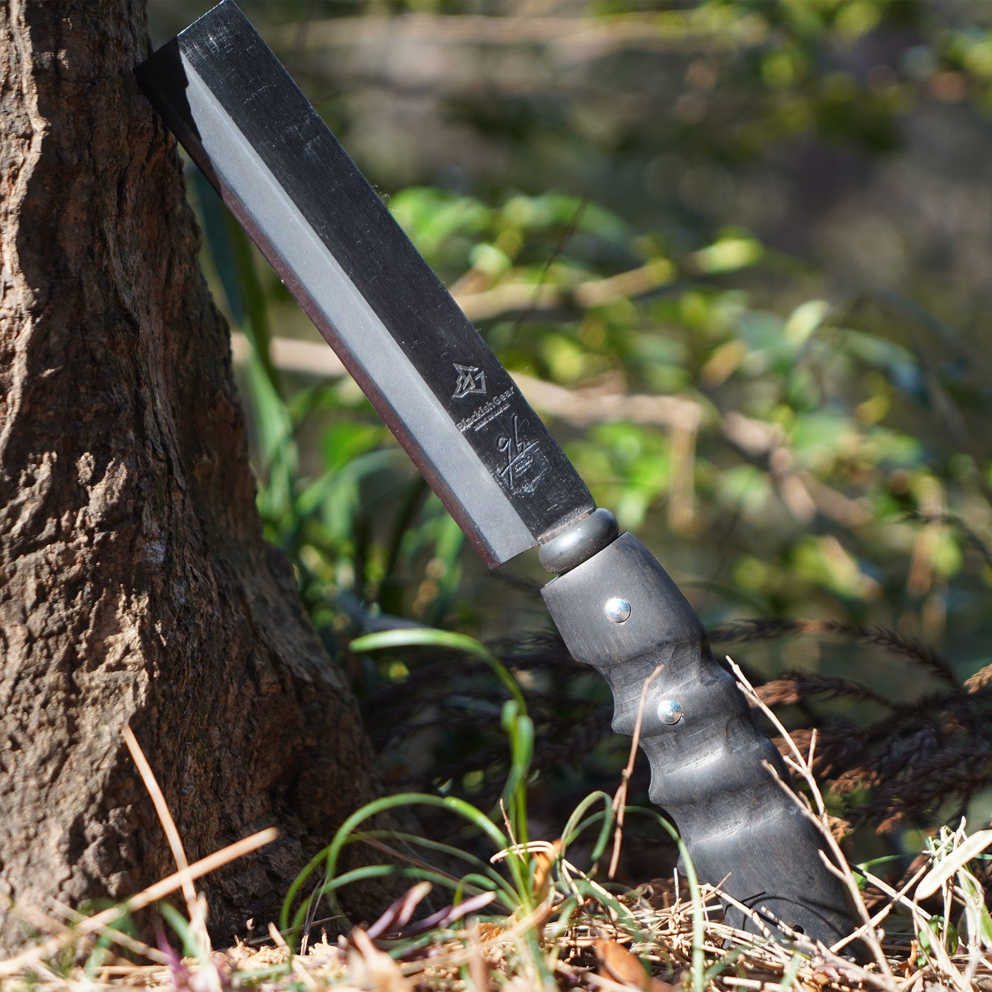 BLACK FORGE HATCHET