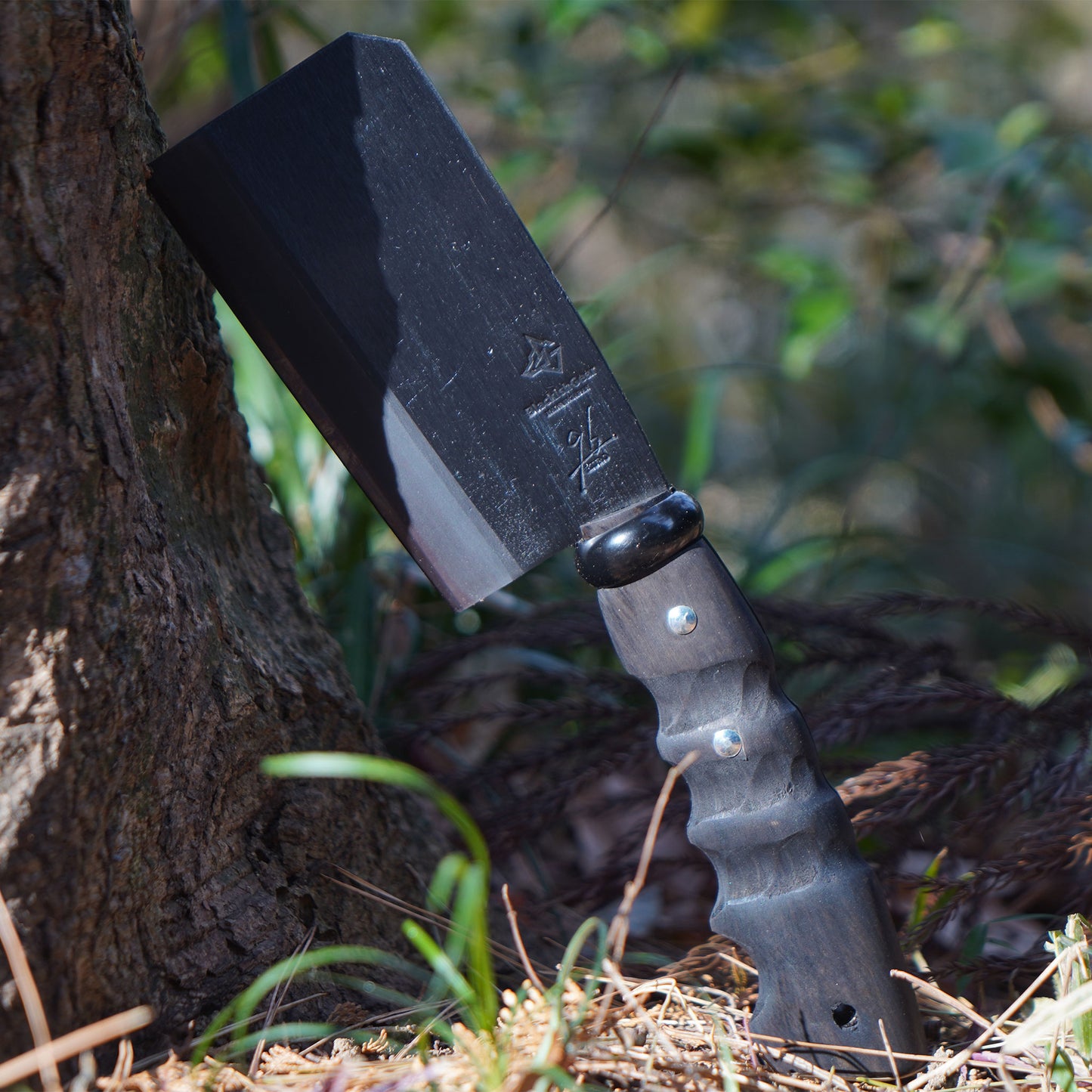 BLACK FORGE HATCHET