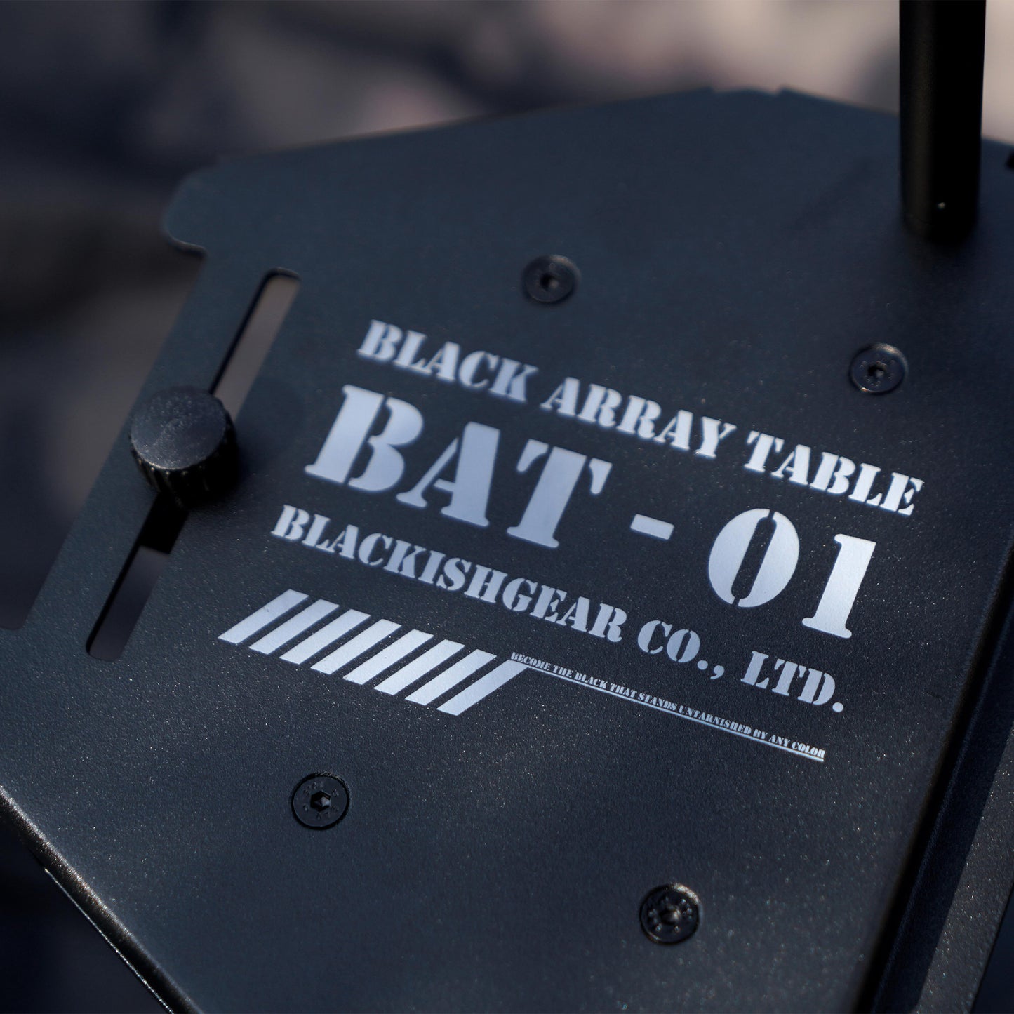 BLACK ARRAY TABLE (ブラックアレイテーブル)