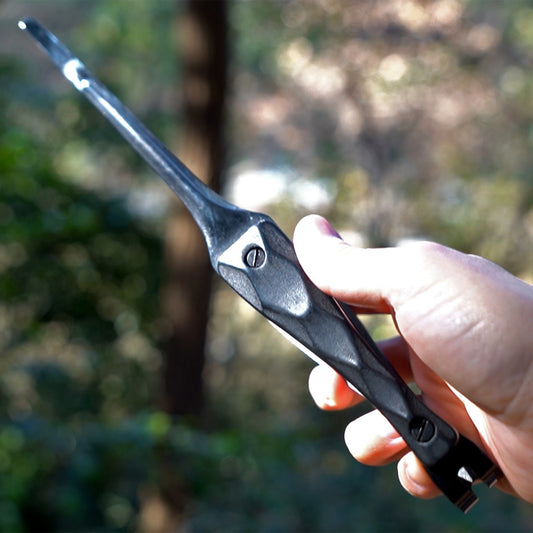 BLACK EMBER FANG（ブラックエンバーファング）