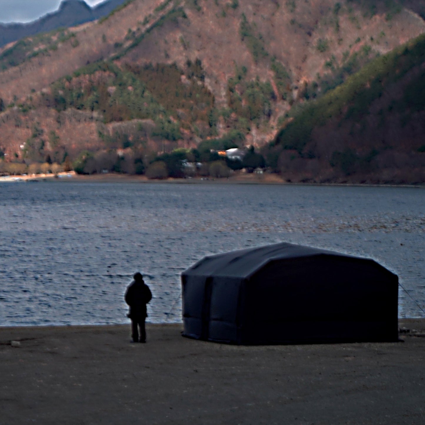 BLACK SHELTER AIR （ブラックシェルターエア）