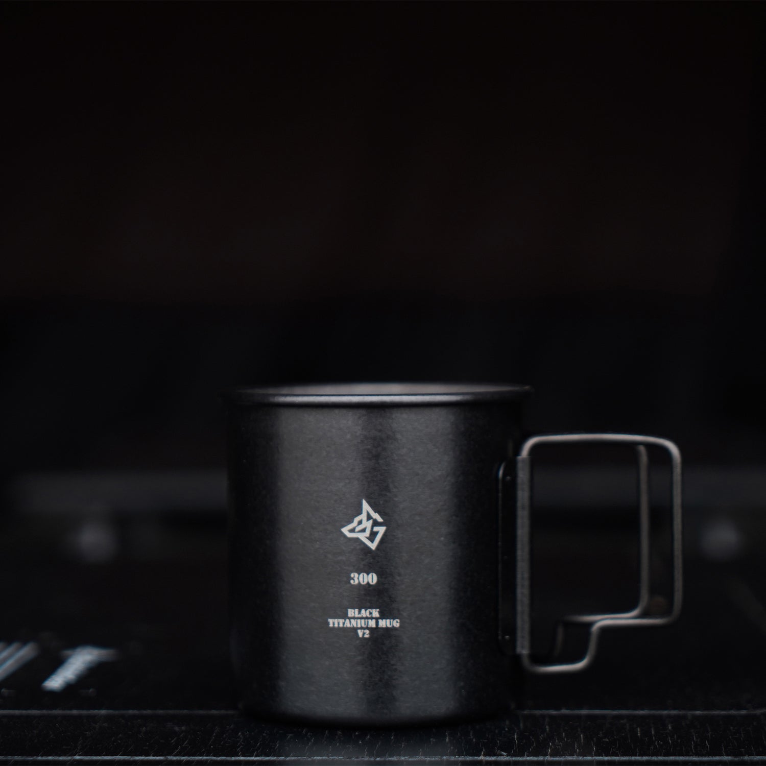 BLACK TITANIUM MUG V2 ブラックチタンマグ 300ml