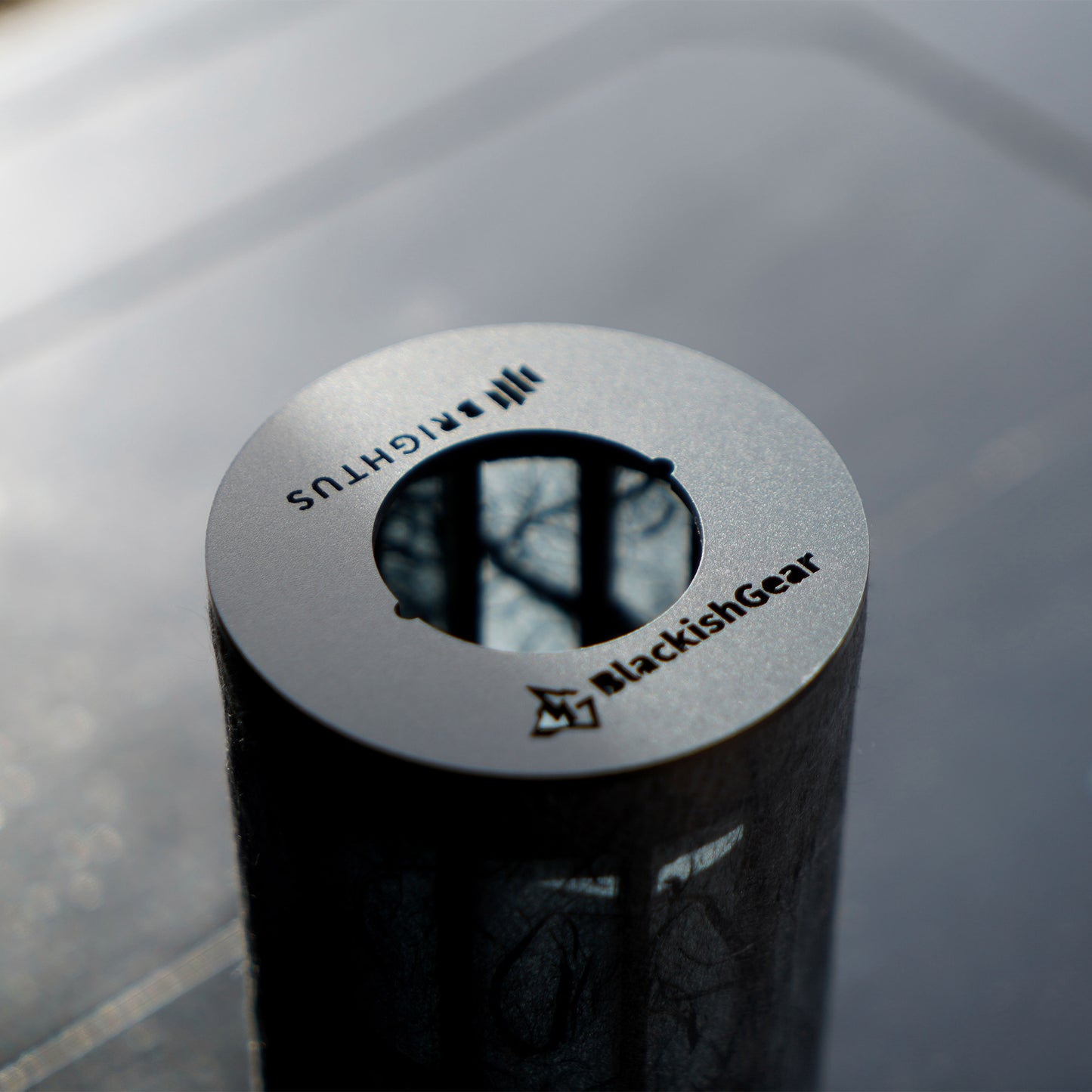 黒灯シェード【KUROWASHI】