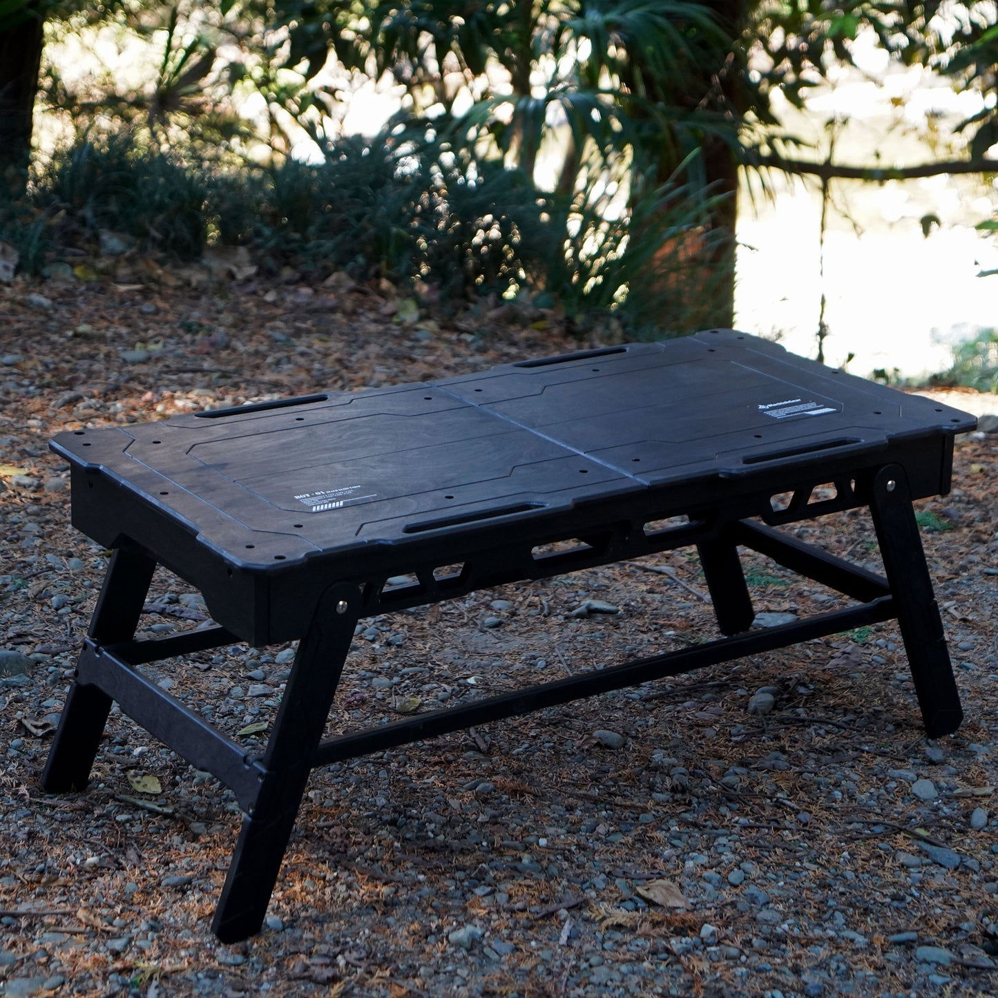 BLACK GLIDE TABLE (ブラックグライドテーブル)