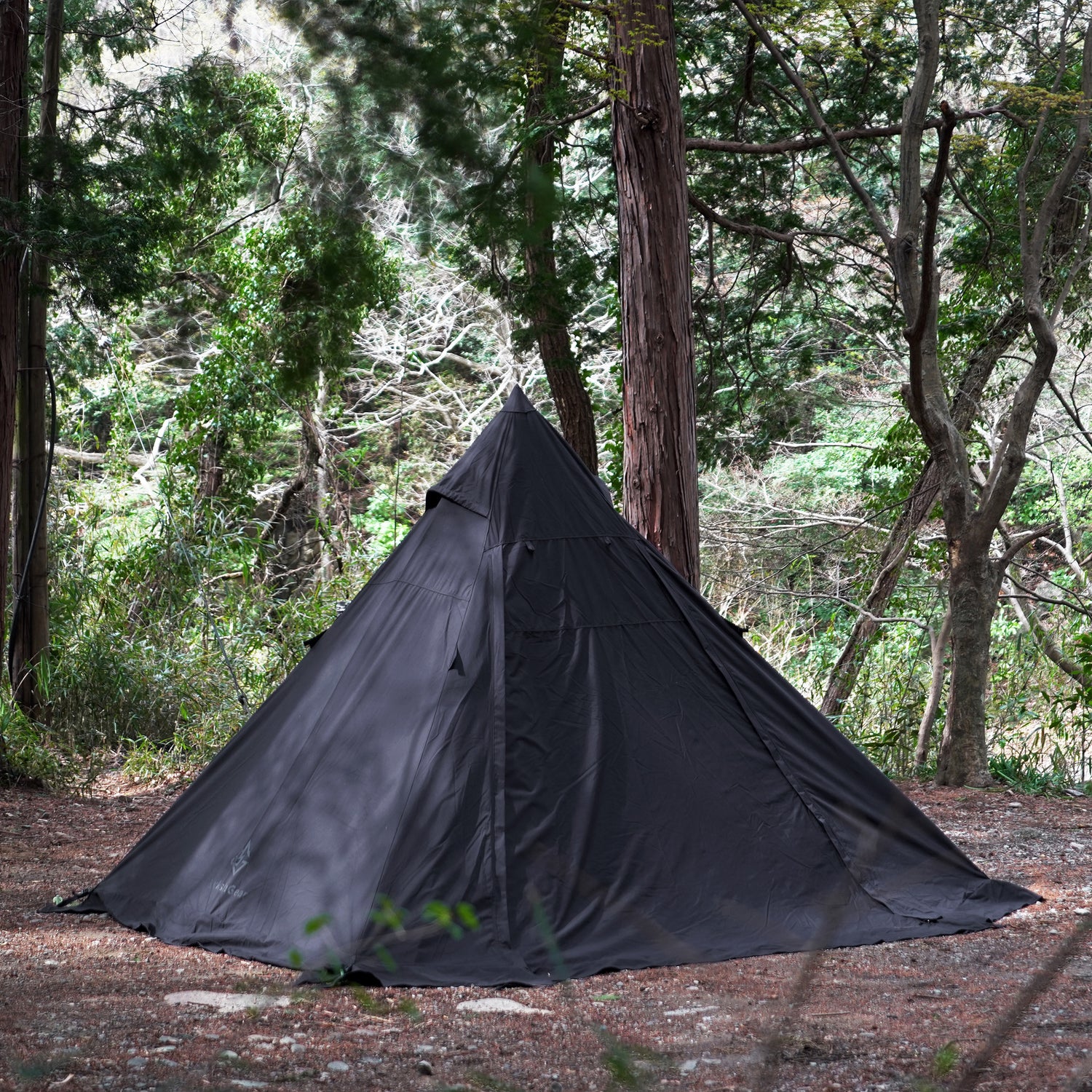 【最安値に挑戦】 GEAR BLACKISH BLACK ブラックティピー　テント TIPI テント・タープ